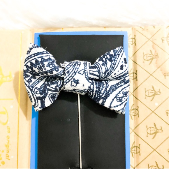 Penguin Men’s Bow Tie Pin - Picture 2 of 2
